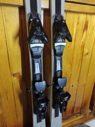 LYŽE CORE NO3 --SWISS MADE-- 159CM